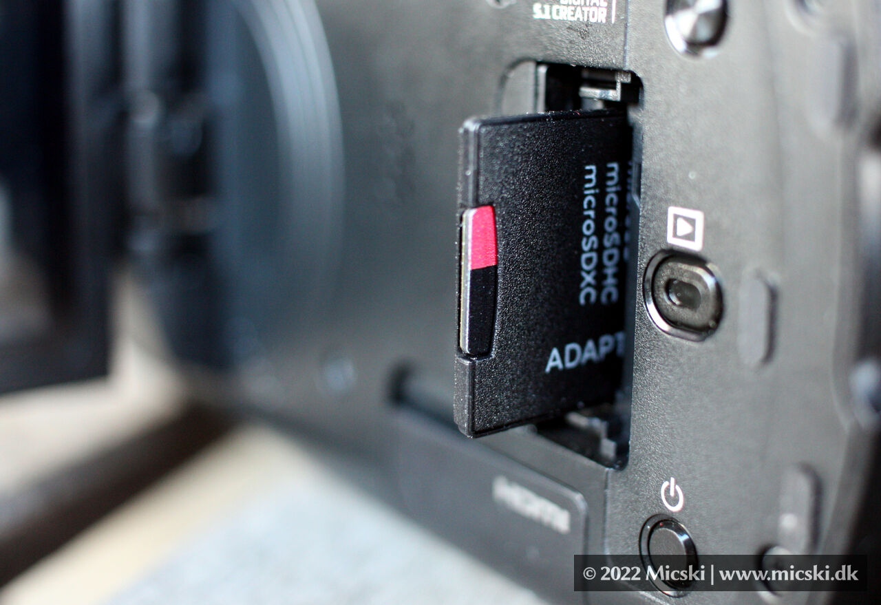 Sandisk SDHC memory card with exFAT file system in Sony FDR-AX43 camcorder.